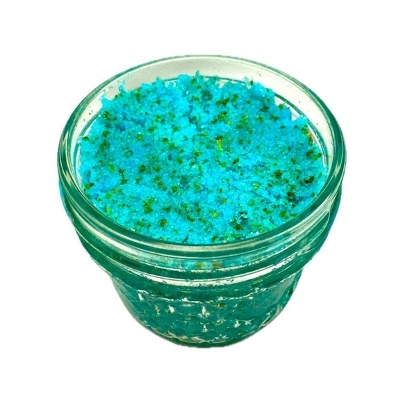 Sugar Scrub (Blue Raspberry) - Picture 4 of 5